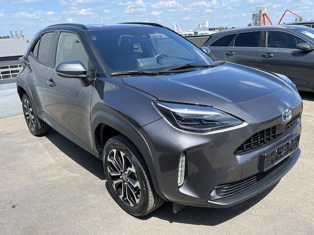 Toyota YARIS Cross 1.5 Hybrid Dynamic Navigatie, LED, Smart key, Privacy glass, Achteruitrijcamera, Lichtmetalen velgen,