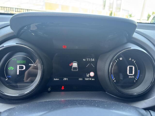 Toyota YARIS 1.5 Hybrid Executive SLECHTS 16.014KM, STOELVERWARMING, BOMVOL OPTIES!