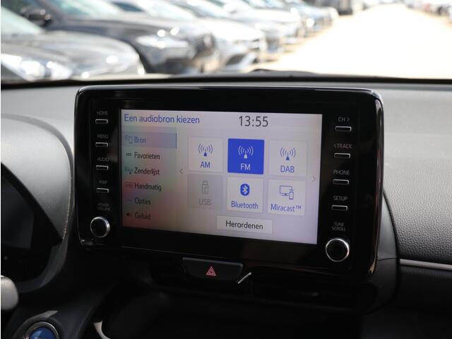 Toyota YARIS 1.5 Hybrid 115 Dynamic I Apple/Android Navi I LED I Camera