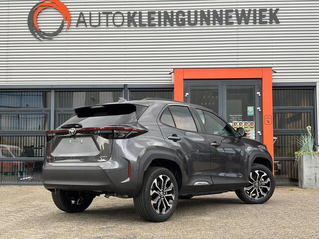 Toyota YARIS Cross 1.5 Hybrid 130 Dynamic NIEUW! / Winterpakket / Apple/Android Carplay / Camera / Adaptive Cruise Control / Stoel en stuurwielverwarming