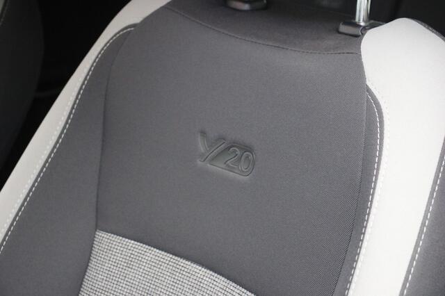 Toyota YARIS 1.5 Hybrid Y20 Exclusive Edition - Navi, Camera, Clima, Trekhaak