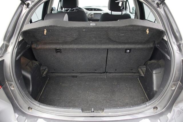 Toyota YARIS 1.5 Hybrid Y20 Exclusive Edition - Navi, Camera, Clima, Trekhaak