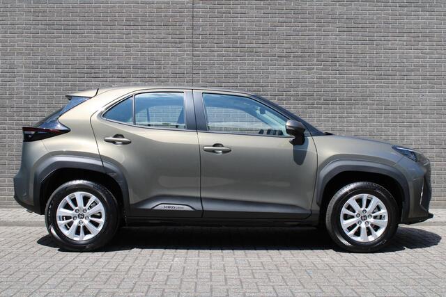 Toyota YARIS Cross 1.5 Hybrid Active Automaat, Airco, Adaptive CruiseControl, Achteruitrijcamera, 16"inch LM velgen