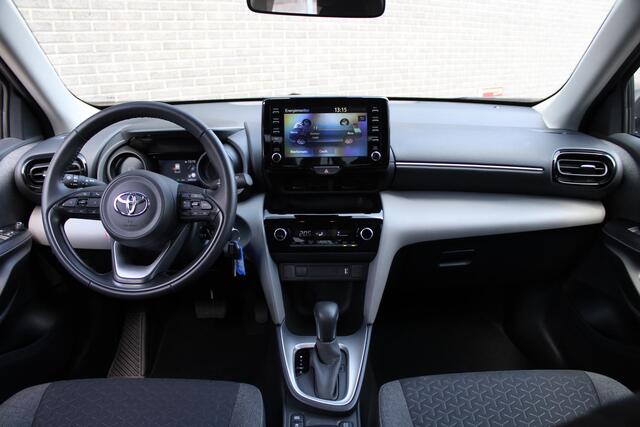 Toyota YARIS Cross 1.5 Hybrid Active Automaat, Airco, Adaptive CruiseControl, Achteruitrijcamera, 16"inch LM velgen
