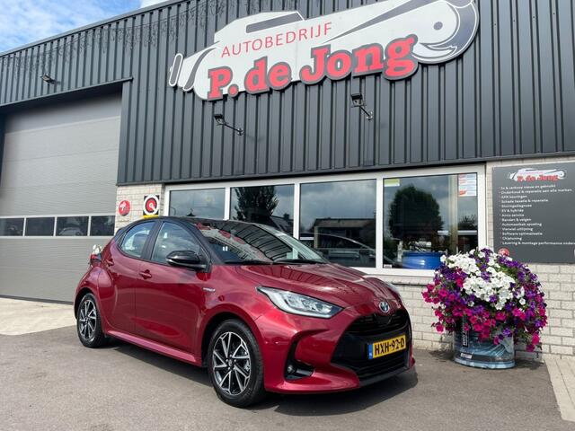 Toyota YARIS 1.5 HYBRID Dynamic, TwoTone, Adaptive cruise, Camera, LED, Apple carplay!