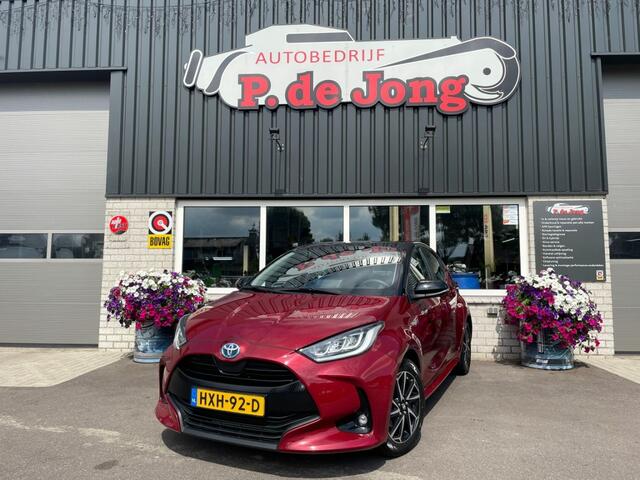 Toyota YARIS 1.5 HYBRID Dynamic, TwoTone, Adaptive cruise, Camera, LED, Apple carplay!