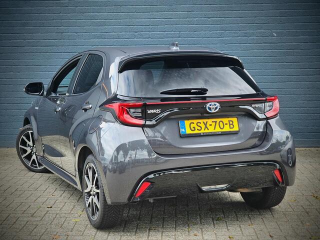Toyota YARIS 1.5 Hybrid Launch Edition / CARPLAY / CAMERA