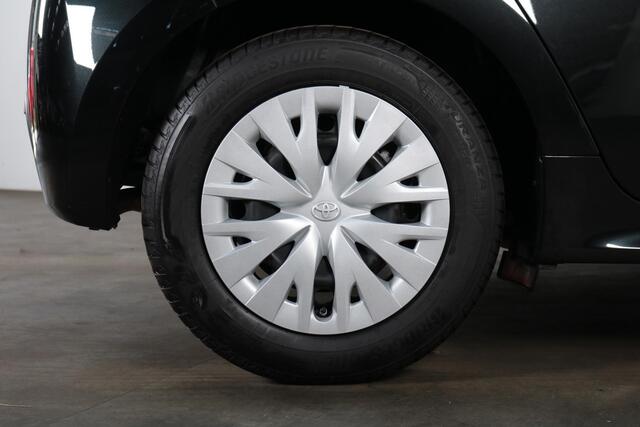 Toyota YARIS 1.5 Hybrid 115 Active, Navi, Keyless, Camera