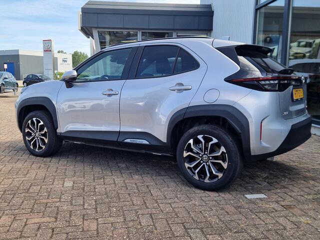 Toyota YARIS Cross 1.5 Hybrid 115 First Edition nieuwe auto!!