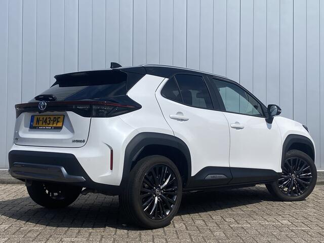 Toyota YARIS Cross 1.5 Hybrid Adventure NL Auto Dealer Onderhouden HUD JBL Stoel Stuur Verwarmd