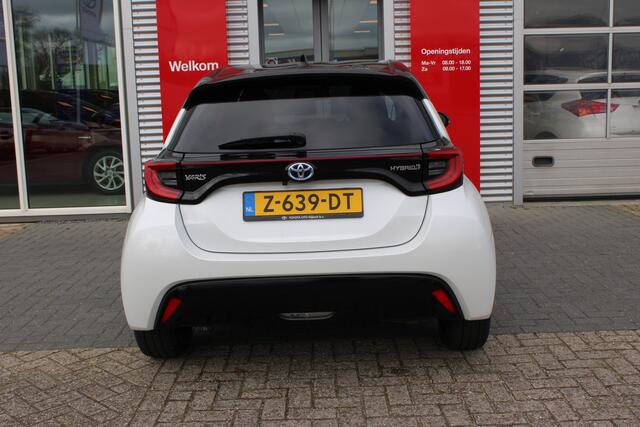 Toyota YARIS 1.5 Hybrid Executive Limited Bi-Tone *Trekhaak!*