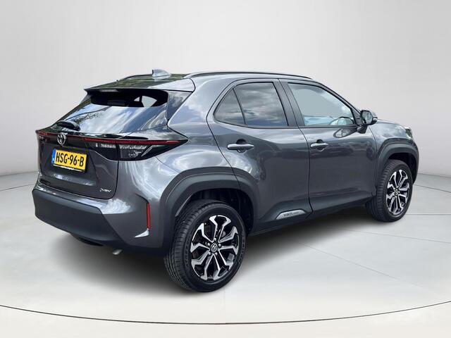 Toyota YARIS Cross 1.5 Hybrid 115 First Edition | Navigatie | Apple CarPlay/Android auto | Achteruitrijcamera | Stuur en stoelverwarming