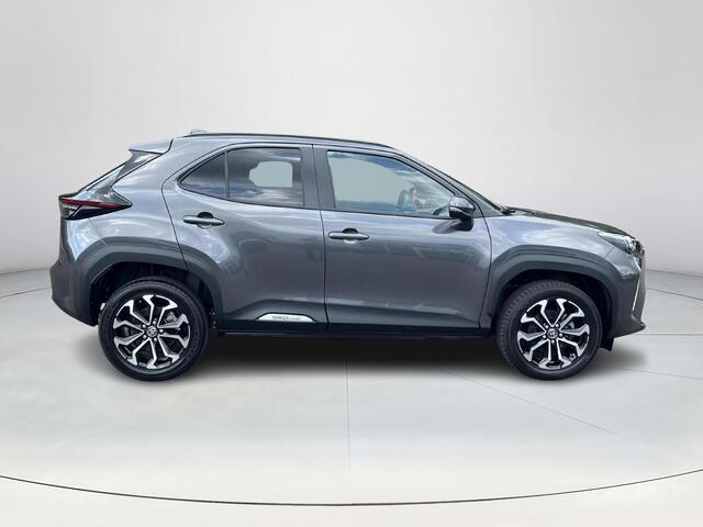 Toyota YARIS Cross 1.5 Hybrid 115 First Edition | Navigatie | Apple CarPlay/Android auto | Achteruitrijcamera | Stuur en stoelverwarming