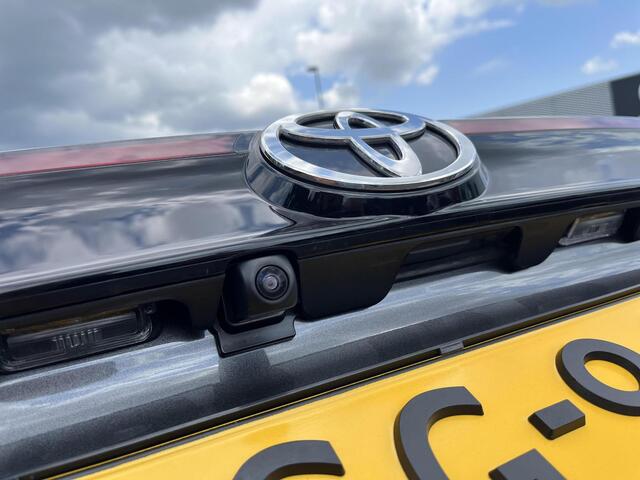 Toyota YARIS Cross 1.5 Hybrid 115 First Edition | Navigatie | Apple CarPlay/Android auto | Achteruitrijcamera | Stuur en stoelverwarming