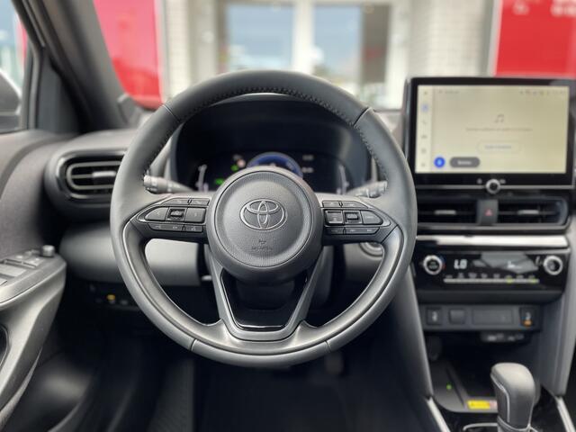 Toyota YARIS 1.5 Hybrid 130 Dynamic | Comfort Pack | Sensoren v/a | Stoelverw
