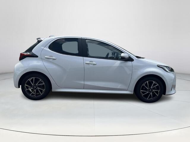 Toyota YARIS 1.5 Hybrid Dynamic | Carplay | LED koplampen | Keyless entry | Licht metalen velgen |