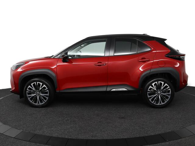 Toyota YARIS Cross 1.5 Hybrid Executive | Apple Carplay/Android Auto | Trekhaak | Parkeersensoren | Stoelverwarming |