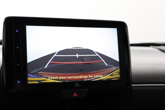 Toyota YARIS Cross 1.5 Hybrid Executive | Apple Carplay/Android Auto | Trekhaak | Parkeersensoren | Stoelverwarming |