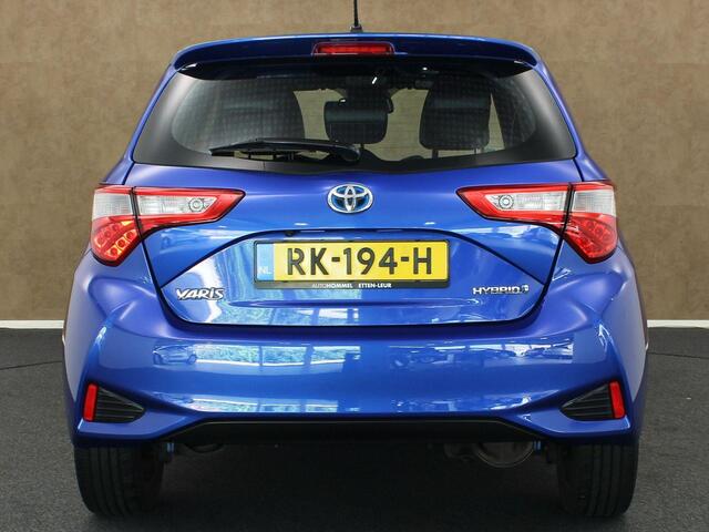 Toyota YARIS 1.5 Hybrid Premium - ACHTERUITRIJ CAMERA - KEYLESS ENTRY & START - CLIMATE CONTROL - ELEKTRISCH VERSTELBARE BUITENSPIEGELS - VOORSTOELEN VERWARMD