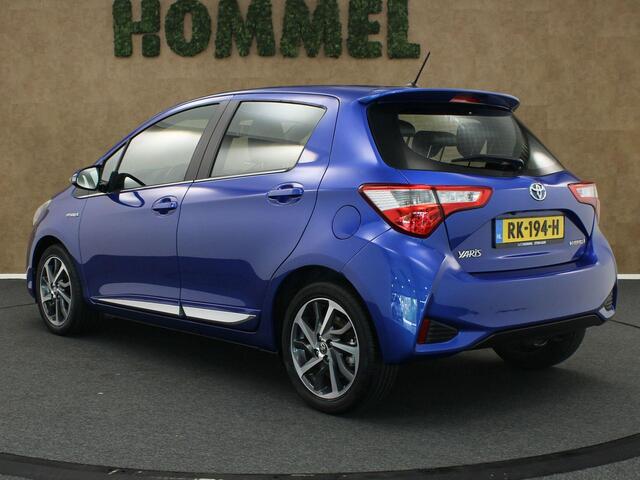 Toyota YARIS 1.5 Hybrid Premium - ACHTERUITRIJ CAMERA - KEYLESS ENTRY & START - CLIMATE CONTROL - ELEKTRISCH VERSTELBARE BUITENSPIEGELS - VOORSTOELEN VERWARMD