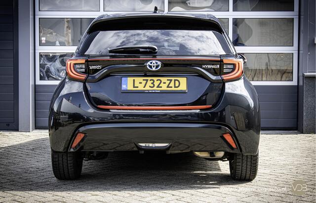 Toyota YARIS 1.5 Hybrid Executive Sport PANO CAMERA JBL Origineel NL