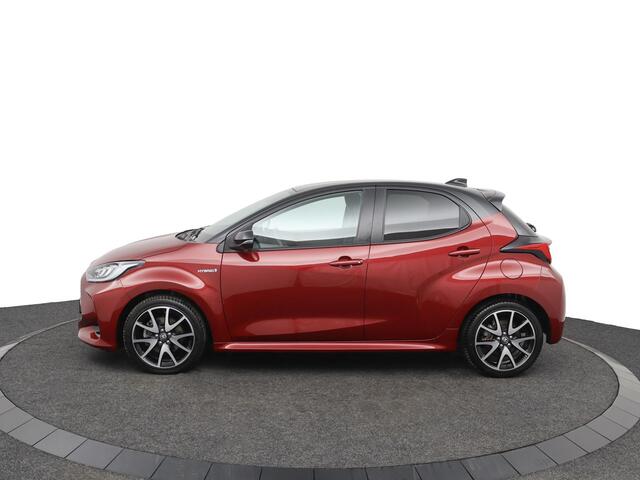 Toyota YARIS 1.5 Hybrid | Bi-tone | Stoelverwarming | Leder-stof bekleding | Keyless |