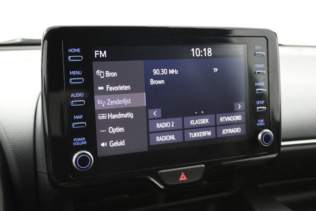 Toyota YARIS 1.5 Hybrid | Bi-tone | Stoelverwarming | Leder-stof bekleding | Keyless |
