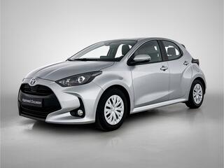 toyota-yaris-1.5-hybrid-active--cl