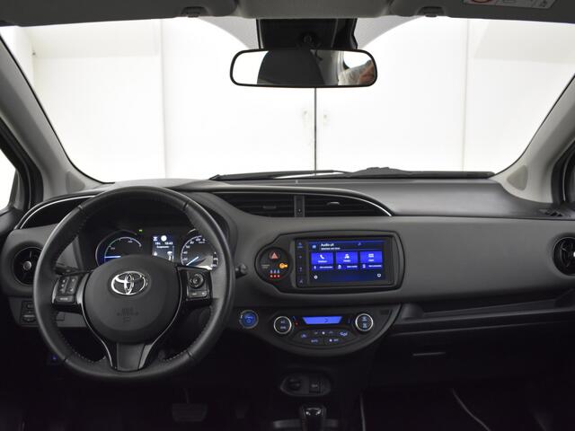 Toyota YARIS 1.5 Hybrid Dynamic