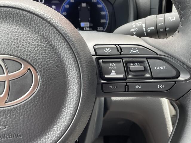 Toyota YARIS 1.5 Hybrid 130 Launch Edition | JBL | Elektr. Achterklep | HUD