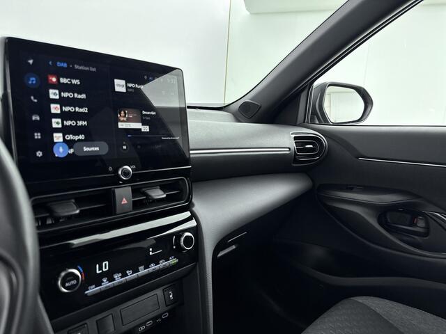Toyota YARIS Cross 1.5 Hybrid 115 Dynamic Ultimate | Draadloos Apple carplay -/ Android Auto | Stoel -/ Stuur Verwarming |