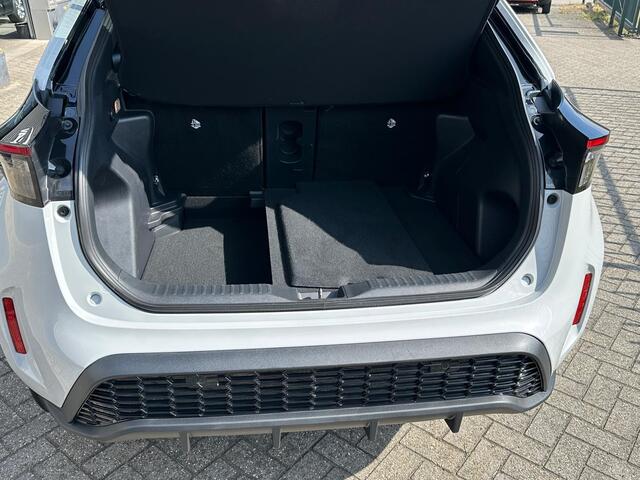 Toyota YARIS Cross 1.5 Hybrid 115 GR Sport | Head Up | Apple Carplay | Lederen Bekleding | LMV 18" |