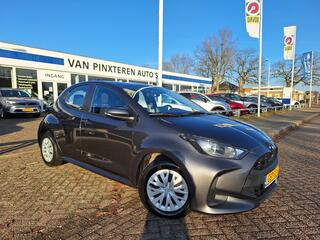 toyota-yaris-1.5-hybride-(is-een-ma
