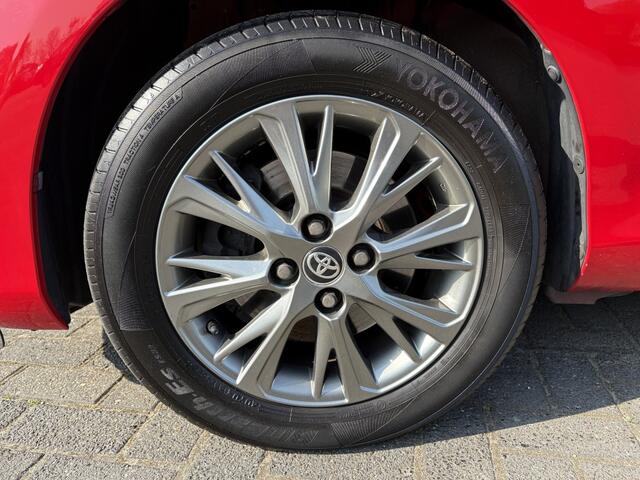 Toyota YARIS 1.5 VVT-i 62000 KM-CRUISE-NAVI- CAMERA-BLUETOOTH
