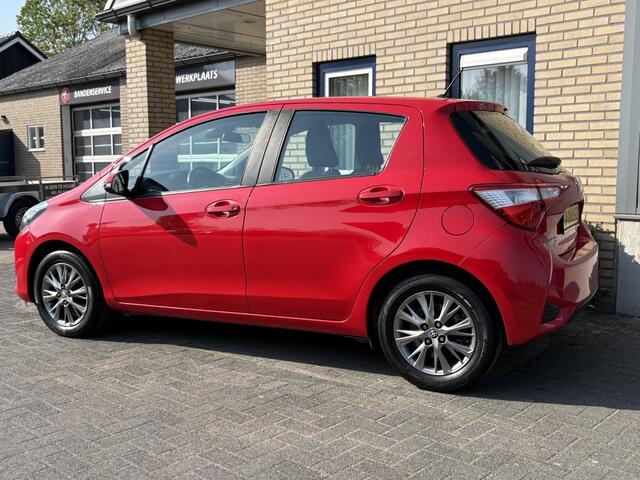 Toyota YARIS 1.5 VVT-i 62000 KM-CRUISE-NAVI- CAMERA-BLUETOOTH