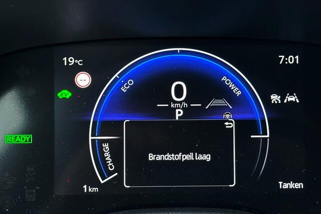 Toyota YARIS Cross 1.5 Hybrid 130 Team-Player NIEUW Safety+ Winter-Pakket