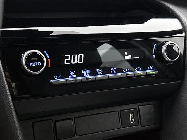 Toyota YARIS Cross 1.5 Hybrid Dynamic Limited | Navigatie | Climate Contol | ACC | PDC |