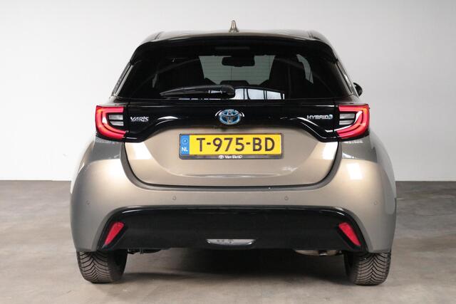 Toyota YARIS 1.5 Hybrid Executive, Parkeersensoren, Apple Carplay, Android Auto, Keyless entry, LED verlichting, 1e eigenaar, Dealer onderhouden!