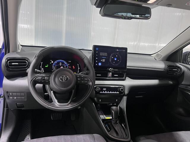 Toyota YARIS 1.5 Hybrid 115 Dynamic Rijklaar vanaf ¤30.695,- Nu tijdelijke voordeel van ¤1.795,-