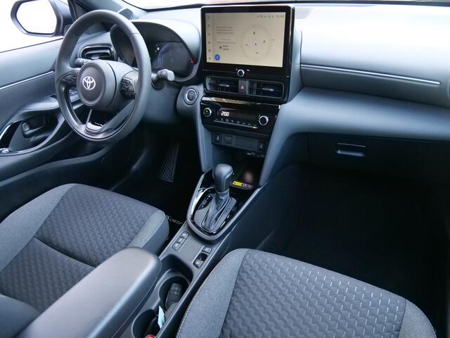 Toyota YARIS Cross 1.5 Hybrid 130 Pk Teamplayer Automaat Apple Carplay / DAB / Camera / Stoelverwarming