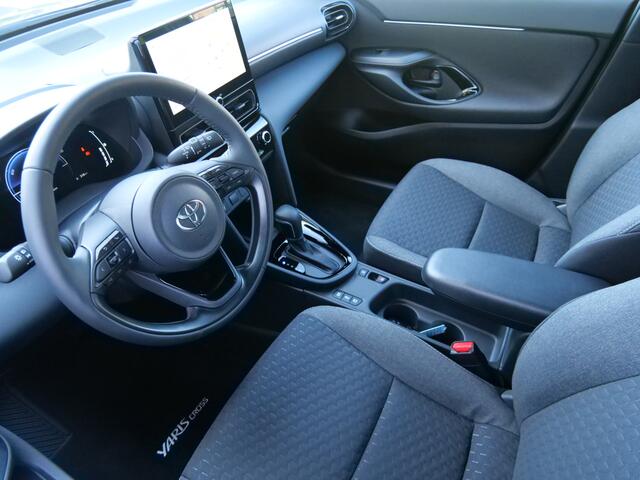 Toyota YARIS Cross 1.5 Hybrid 130 Pk Teamplayer Automaat Apple Carplay / DAB / Camera / Stoelverwarming