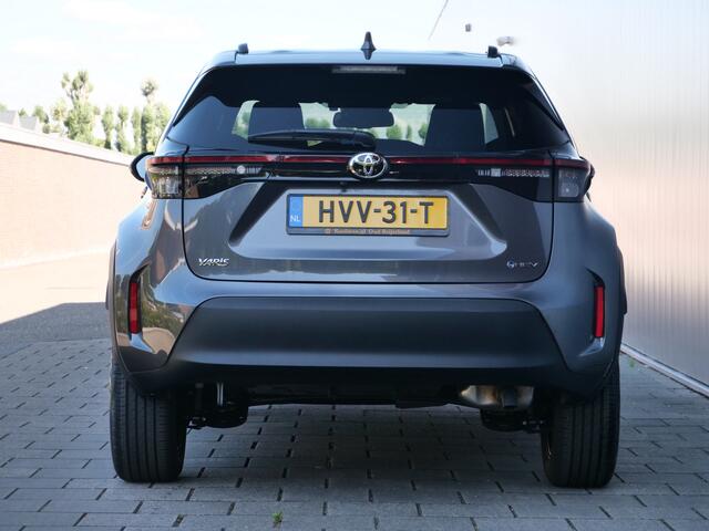 Toyota YARIS Cross 1.5 Hybrid 130 Pk Teamplayer Automaat Apple Carplay / DAB / Camera / Stoelverwarming