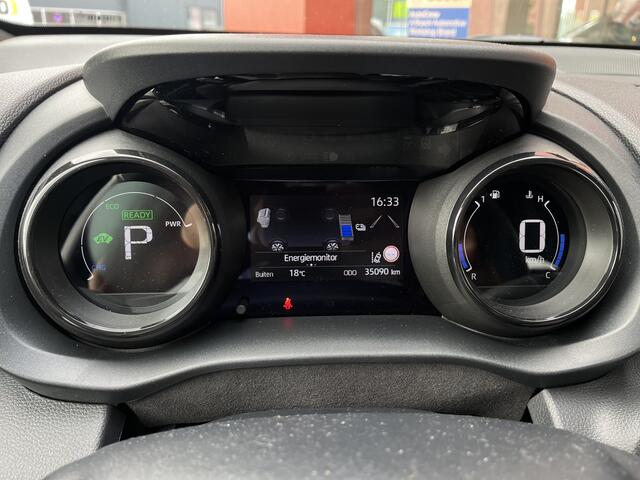 Toyota YARIS 1.5 Hybrid Executive | Carplay | Navi | Stoelverw. | ACC