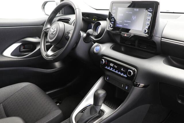 Toyota YARIS 1.5 Hybrid Dynamic | CLIMA | STOELVERWARMING | DAB | APPLE | CAMERA