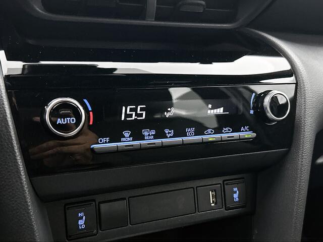 Toyota YARIS Cross 1.5 Hybrid Dynamic Limited |Apple CarPlay | Android Auto | Camera | Stoelverwarming |