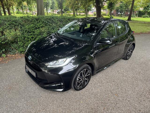 Toyota YARIS 1.5 Hybrid Business Plus