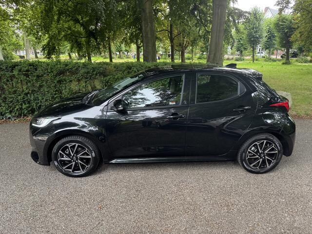 Toyota YARIS 1.5 Hybrid Business Plus
