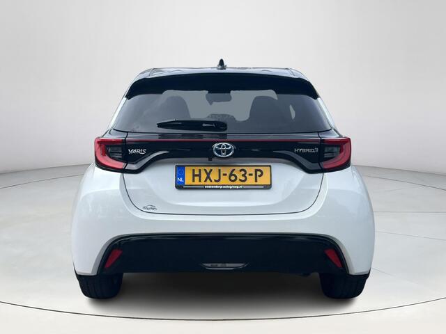 Toyota YARIS 1.5 Hybrid Executive | Bi-tone lak | Carplay | 17 inch LM-velgen | Stoelverwarming |