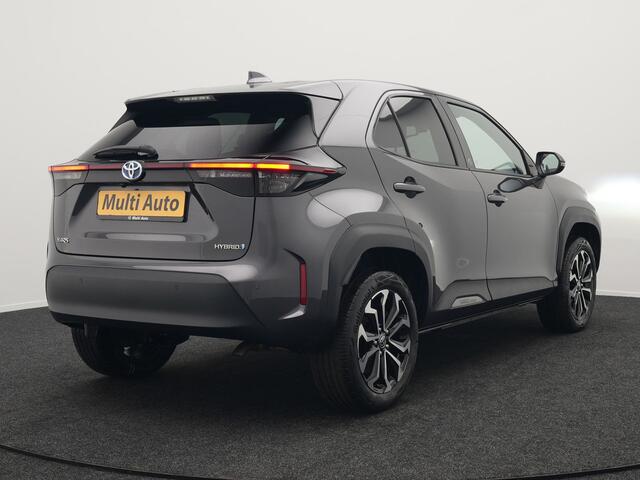 Toyota YARIS Cross 1.5 Hybrid Dynamic Dealer O.H. | Navigatie | Camera | LED | Apple Carplay | Adaptive Cruise | Parkeersensoren | Stoelverwarming | DAB | Keyless |