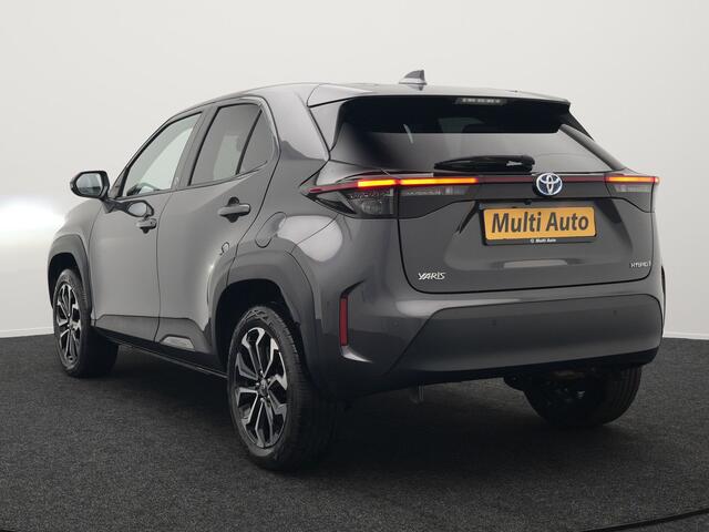 Toyota YARIS Cross 1.5 Hybrid Dynamic Dealer O.H. | Navigatie | Camera | LED | Apple Carplay | Adaptive Cruise | Parkeersensoren | Stoelverwarming | DAB | Keyless |